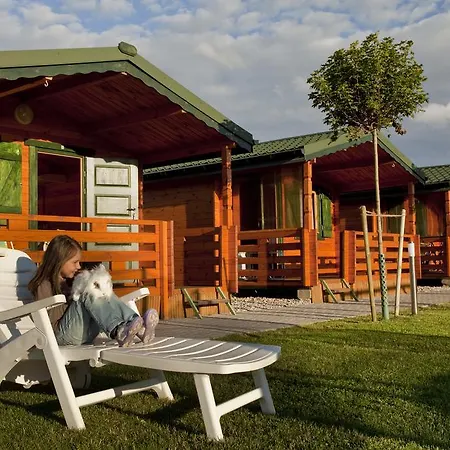 Letniskowe Zlote Piaski *