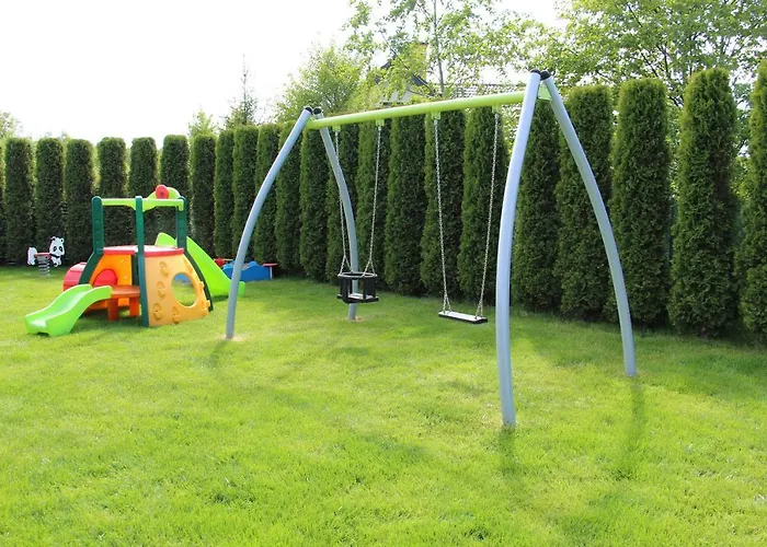 Letniskowe Zlote Piaski Деревянный коттедж