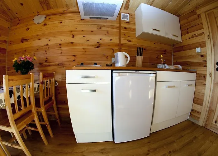 Letniskowe Zlote Piaski Lodge